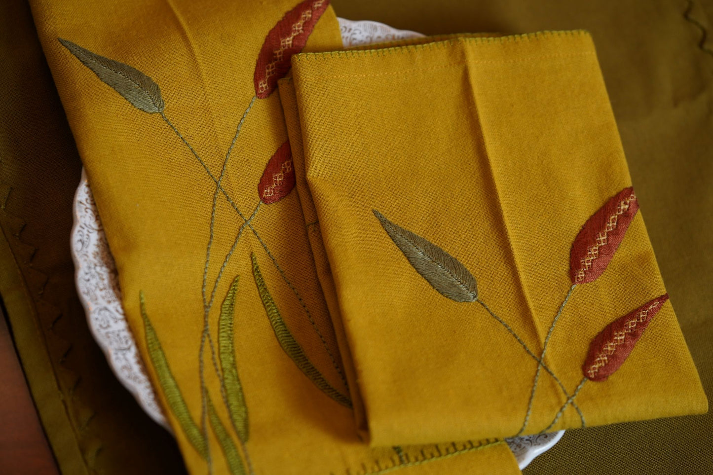 Botanical Threads 'Embroidered' Napkins (Set of 2)