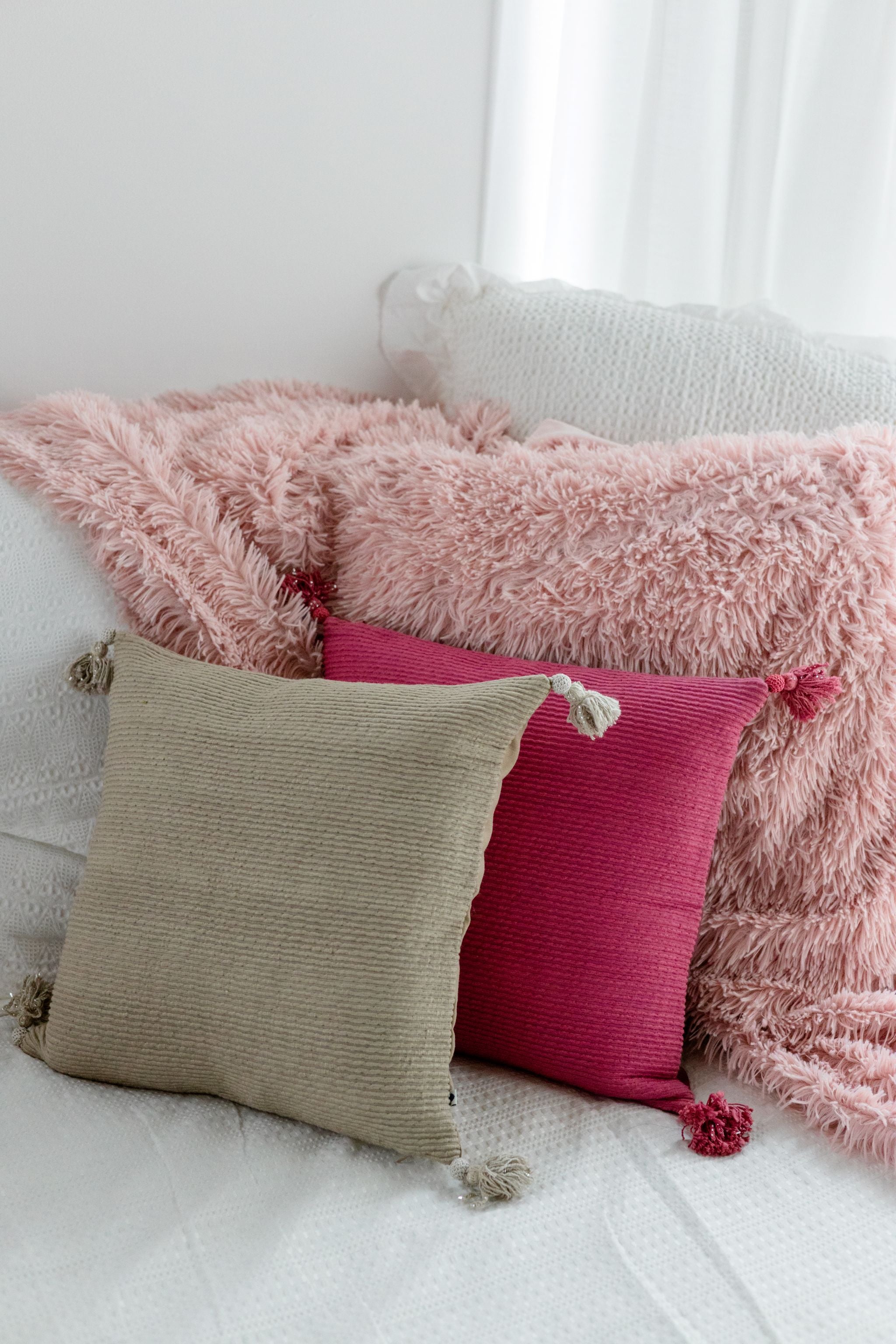 Pebble Rise Cover Petal & Pebble 'Woven' Cushion Covers – Kathya